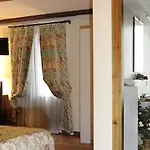 Il Borghetto *