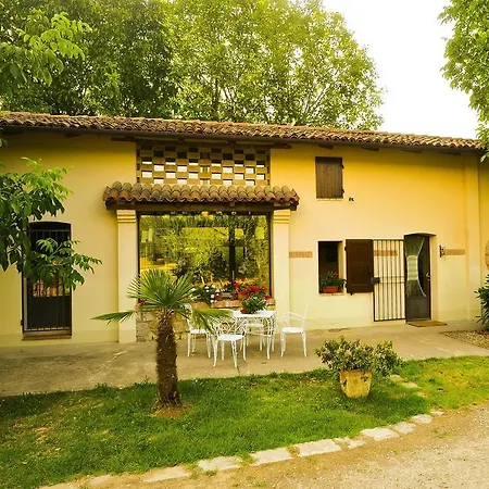 Il Borghetto كريسْبيلاّنو